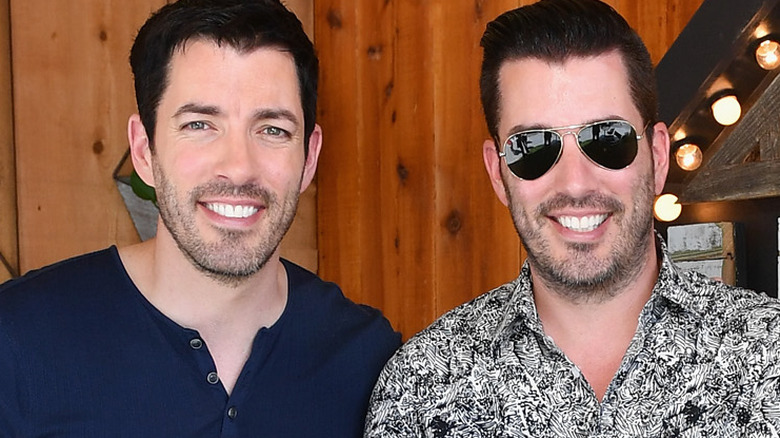 Jonathan and Drew Scott