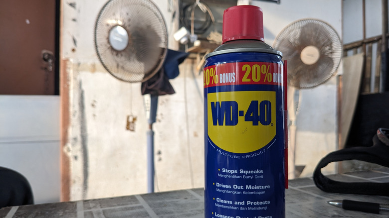A can of WD-40 sitting on a table