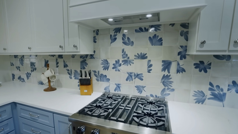 Erin Napier finds a glossy Italian tile for a kitchen renovation.