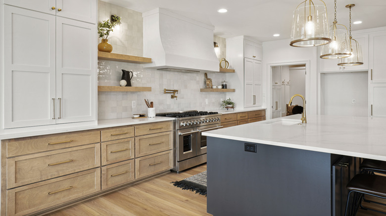 A large kitchen with cabinets