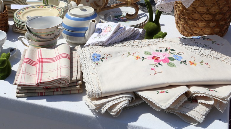 Vintage tea towel and teacups