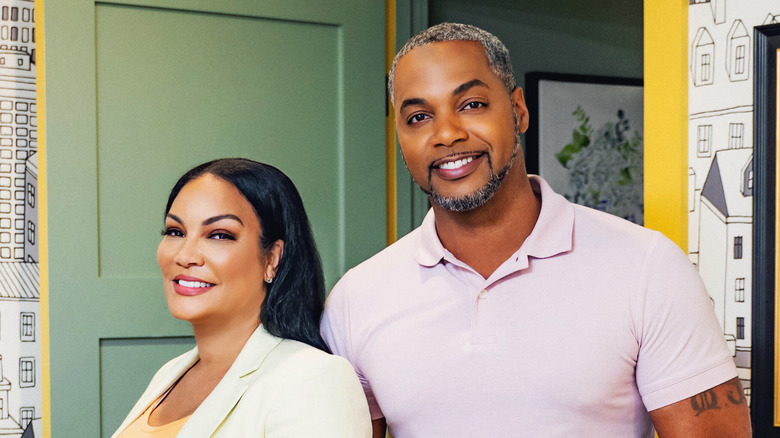 Egypt Sherrod and Mike Jackson posing