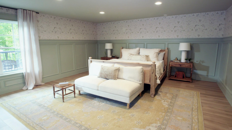 Farmhouse themed bedroom