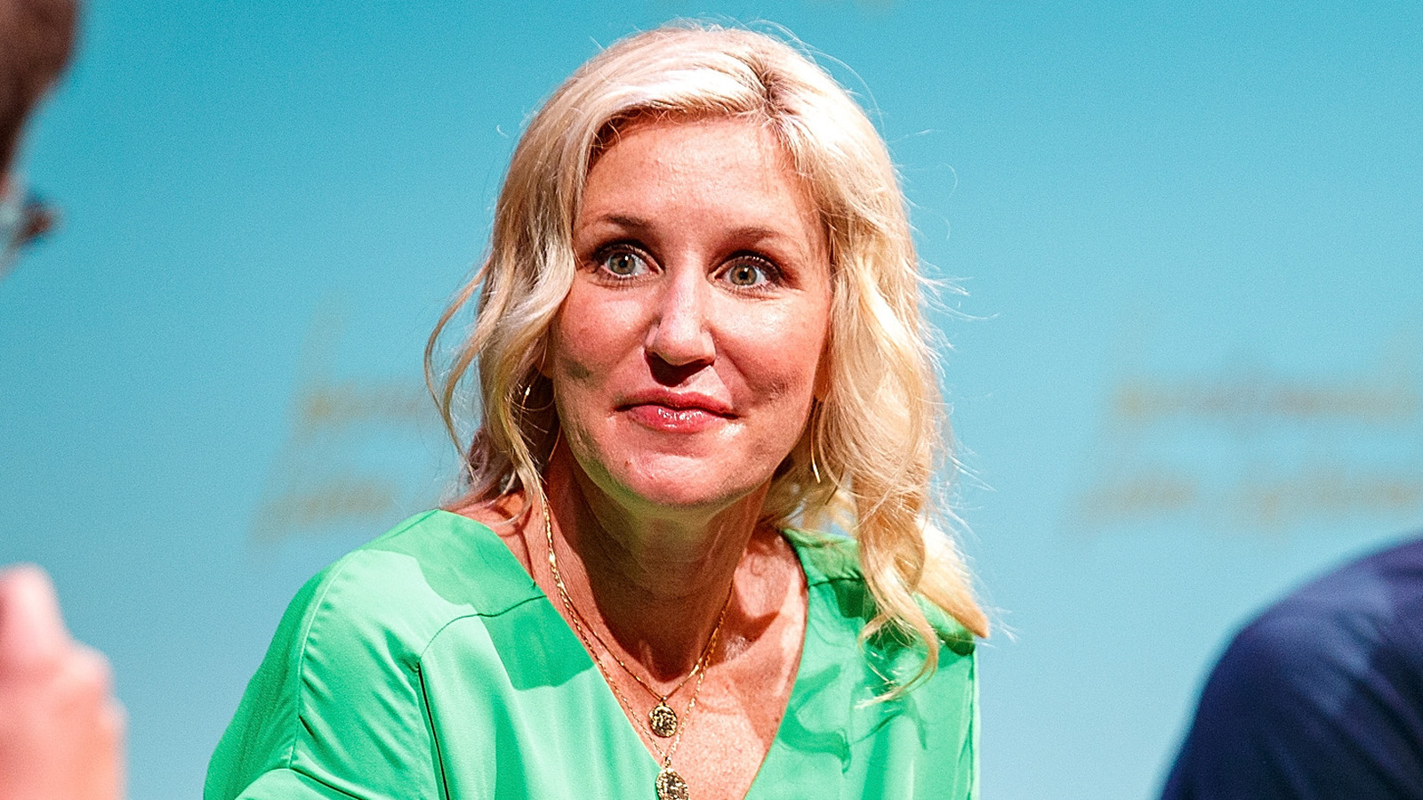 HGTV’s Jenny Marrs Unveils A Showstopping Design Trend On Fixer To Fabulous