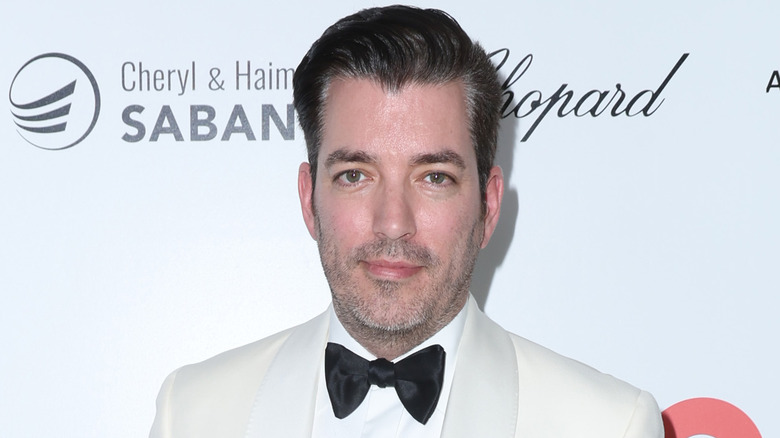 Jonathan Scott with bow tie