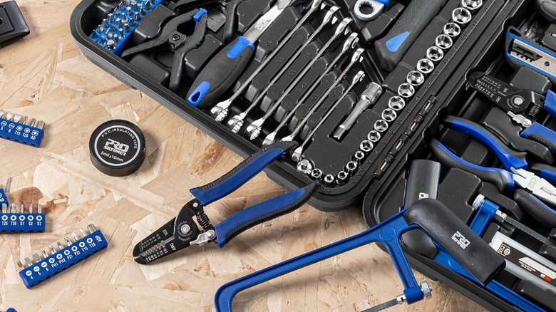 Tools from Prostormer 259-Piece Tool Kit in case and on tabletop