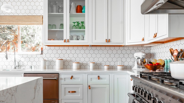 Geometric kitchen backsplash