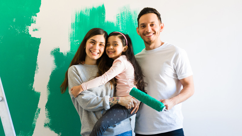 Family painting room green