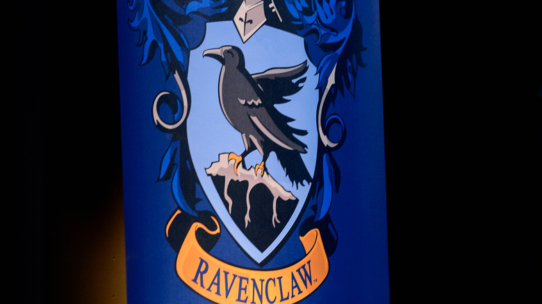 Ravenclaw banner with eagle