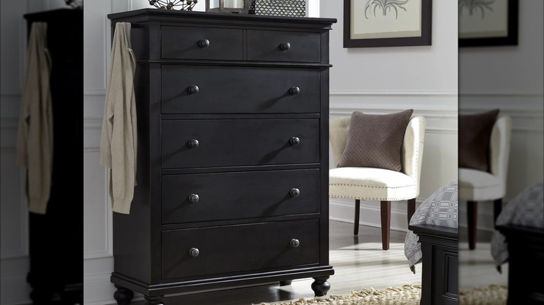 A Springhill designs Brookdale 5-Drawer Chest