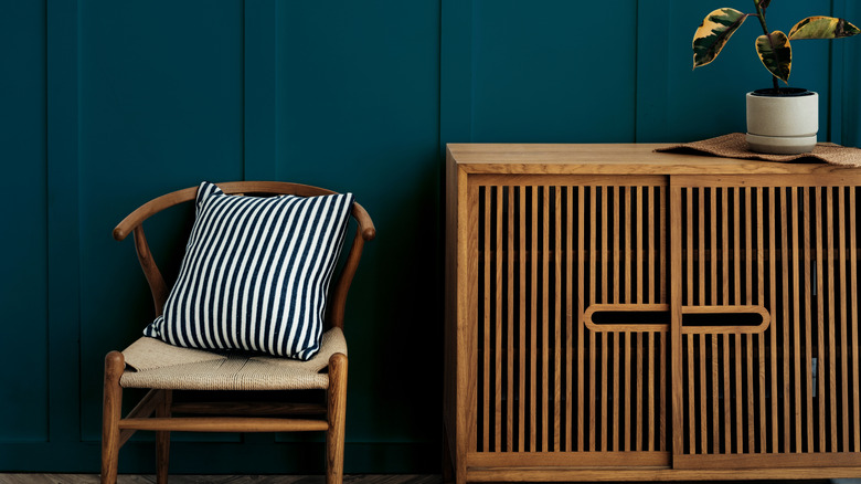 tropical decor