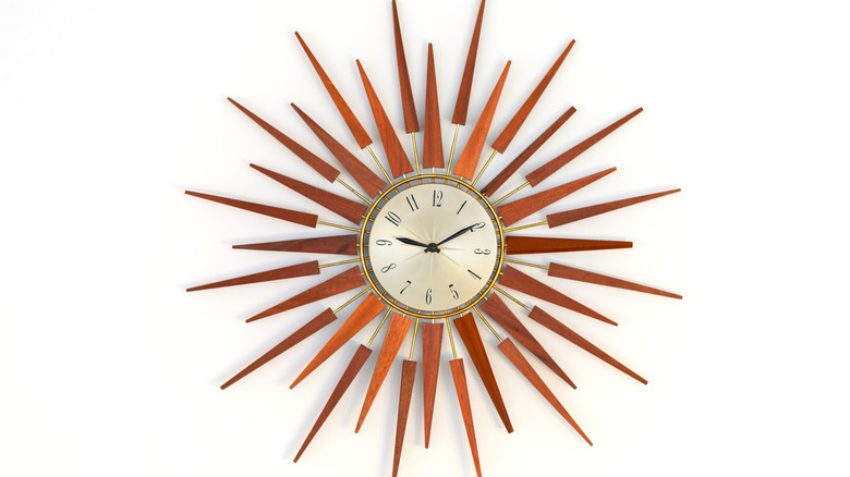 Sunburst and starburst clocks were another iconic '50s design.