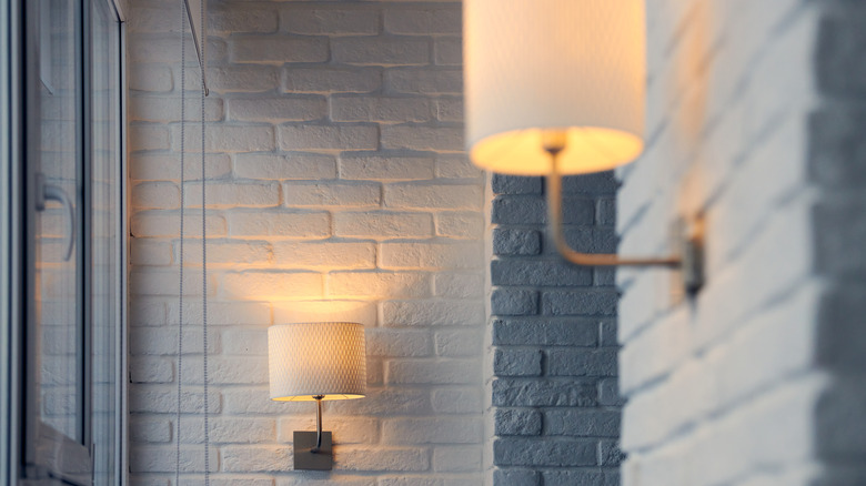 wall sconces