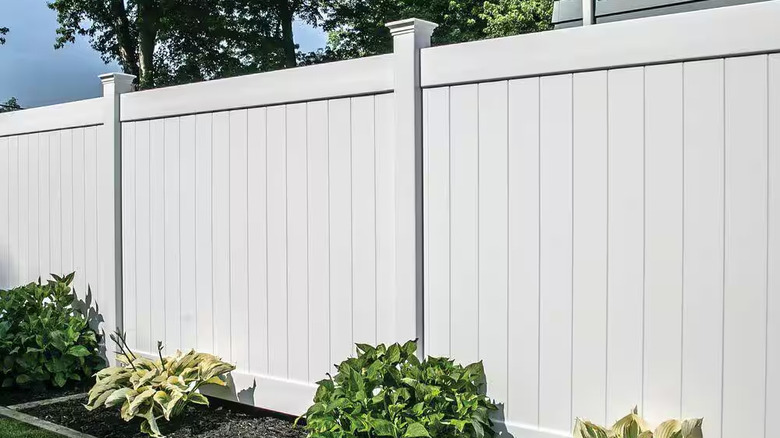 Home Depot's Veranda Linden vinyl fence panels