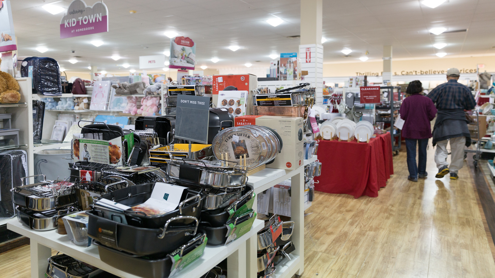 HomeGoods' Spring Clearance Sale Offers Bargain Basement Deals For Indoors  And Out