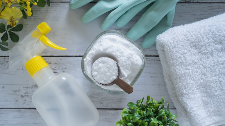 baking soda on table