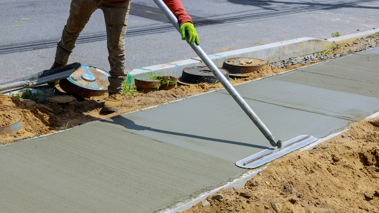 How Much A Sidewalk Repair Could Cost A Homeowner how-much-a-sidewalk-repair-could-cost-a-homeowner