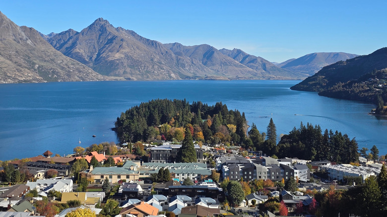 A view of Queenstown and Lake Wakatipu in New Zealand