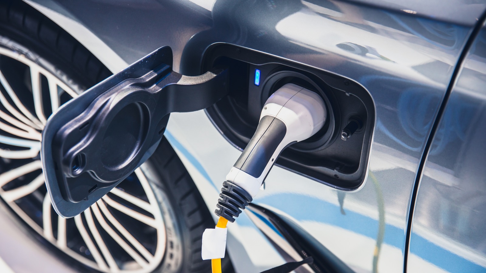 how-much-does-it-cost-to-charge-an-electric-car
