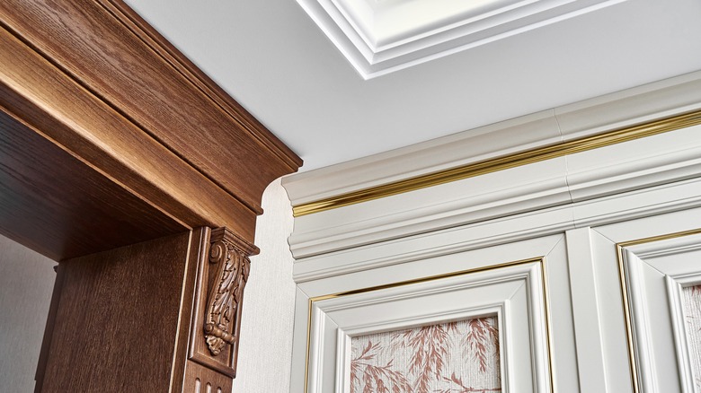 Stained and painted crown molding