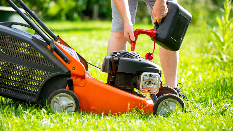 How Often Should You Be Changing The Gas In Your Lawn Mower