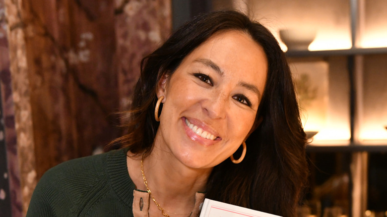 Joanna Gaines at a book singing event