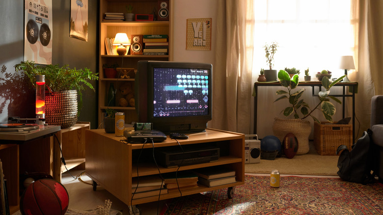 Retro 90s living room