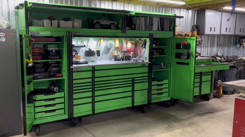 Harbor Freight's ICON work hutch with side lockers and overhead
