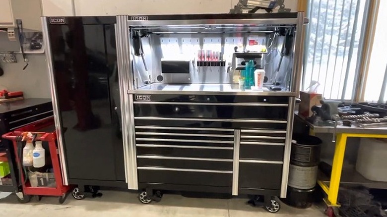 Black Harbor Freight ICON tool storage with end locker and work hutch