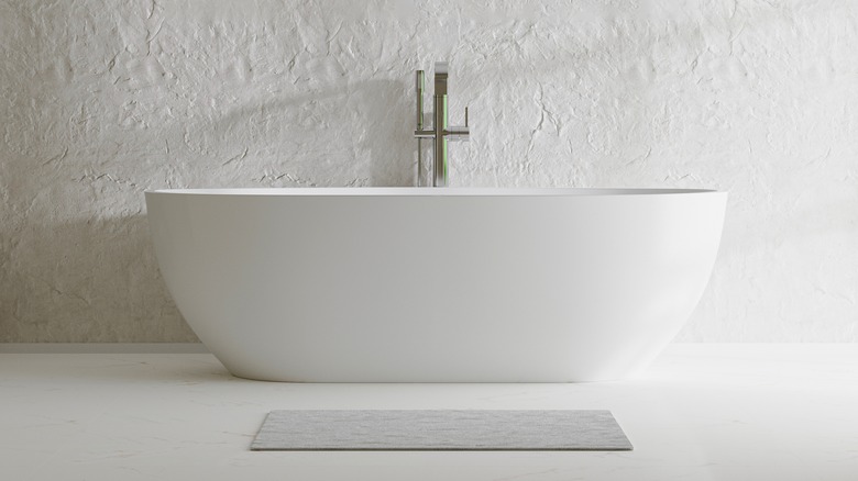 Freestanding tub 