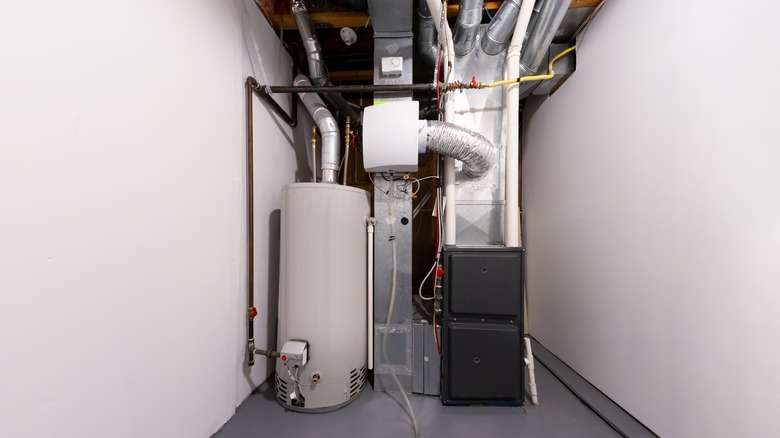 a water heating tank