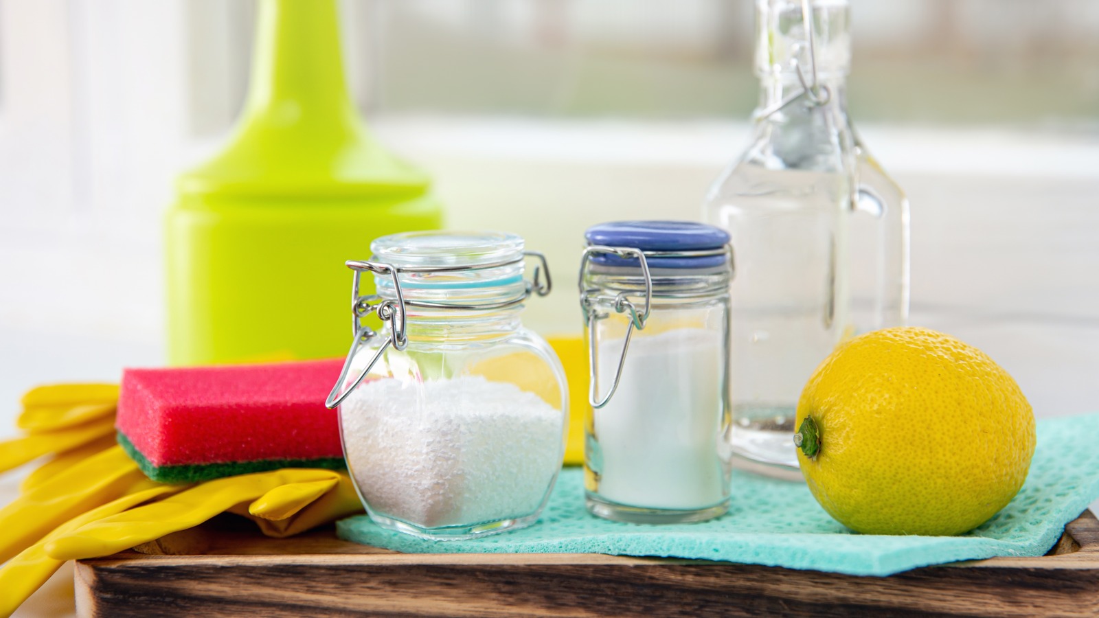 Cleaning with Citric Acid and Baking Soda