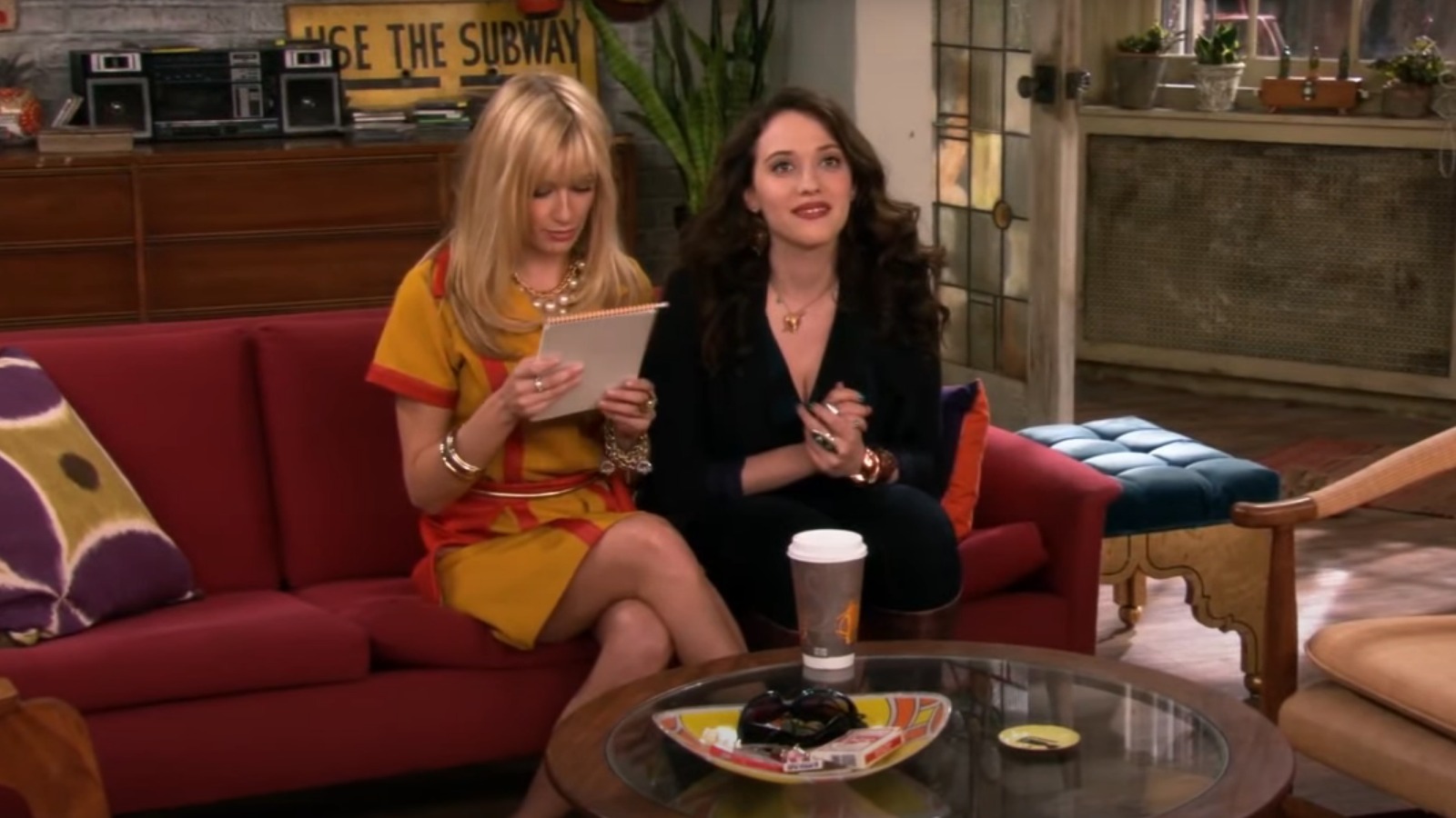 How To Decorate Your Home Like The Apartment In 2 Broke Girls