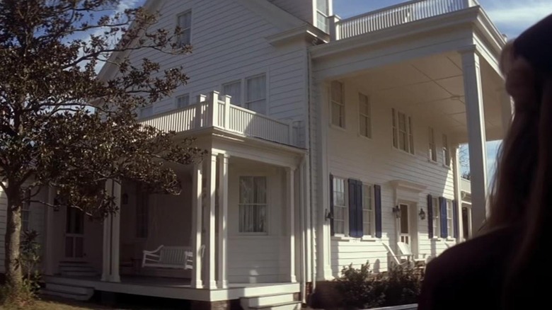 Noah's restored house in the Notebook