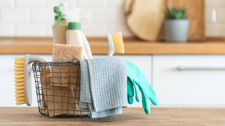 How to Deep Clean the Kitchen - Clean and Scentsible