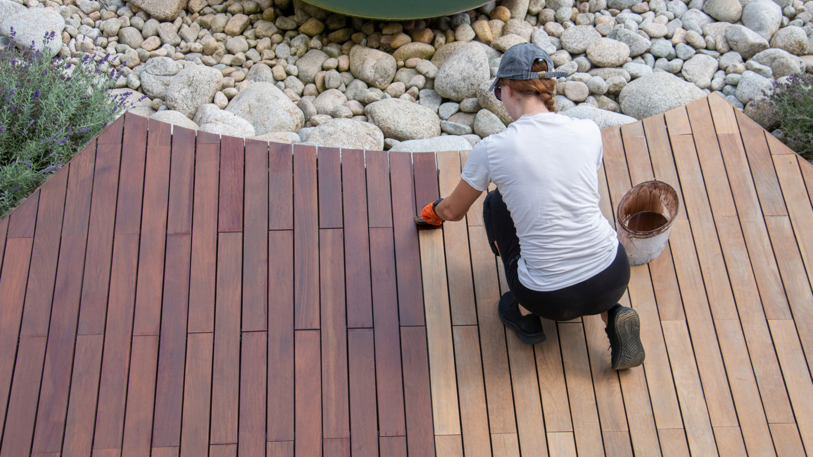 How To DIY A Natural Wood Stain In Any Color Or Shade With A Simple ...
