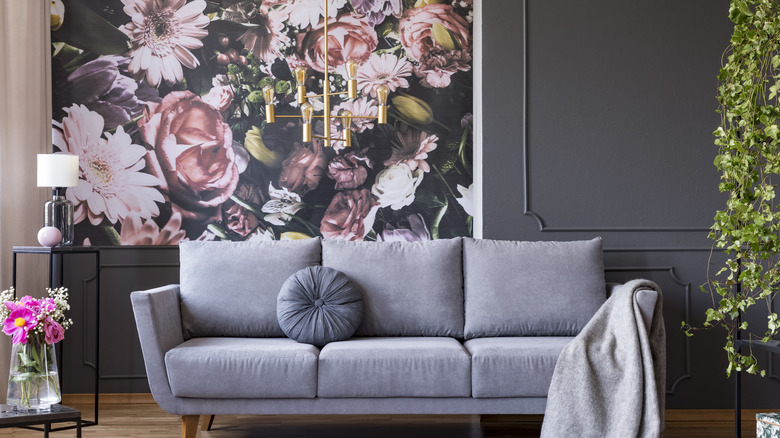 large floral wallpaper living room