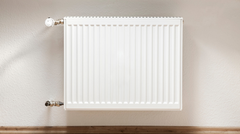 a white radiator