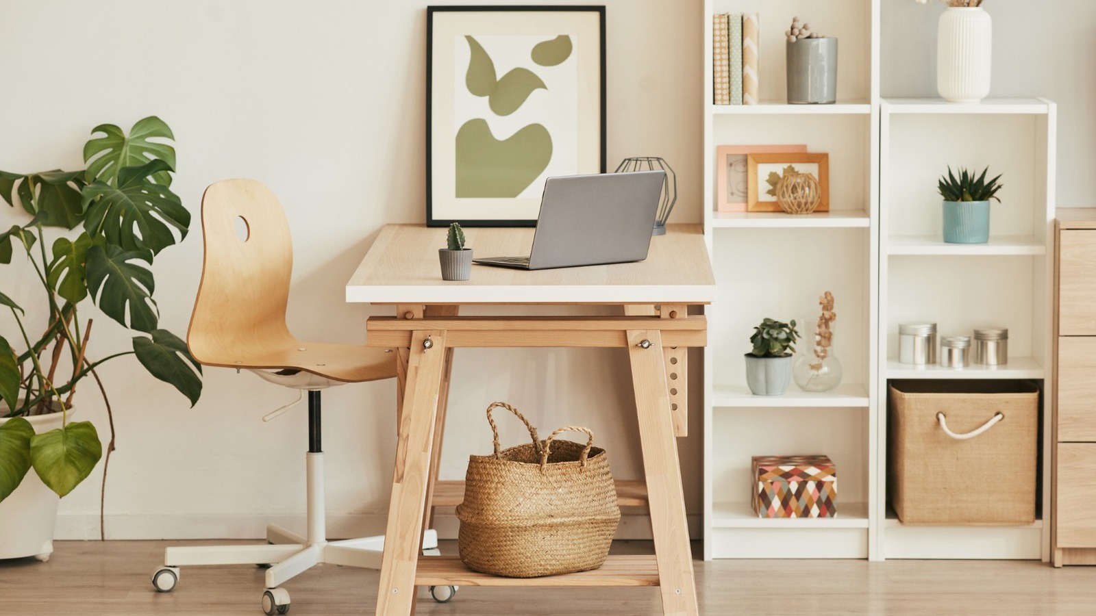 How To Feng Shui Your Office