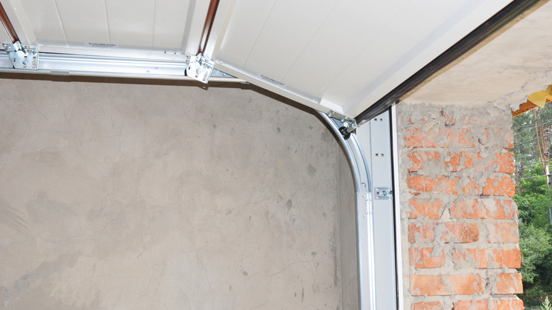 A garage door opening system