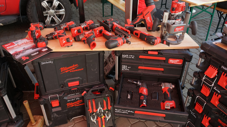 Display of Milwaukee power tools