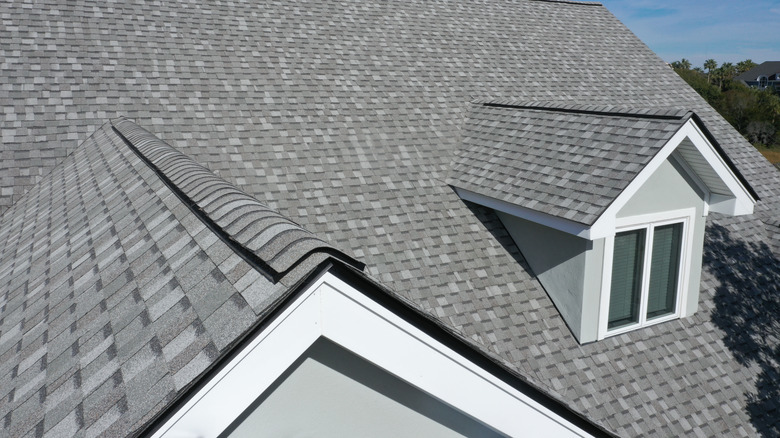 gray roof with shingles 