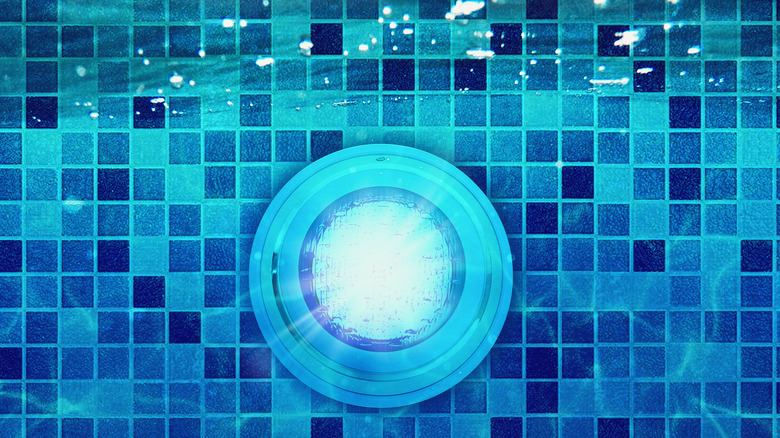 Underwater pool light