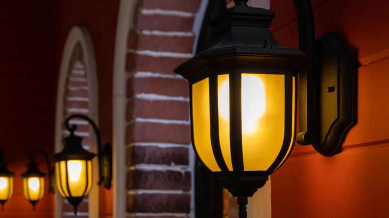 Outdoor light fixtures on a home's exterior