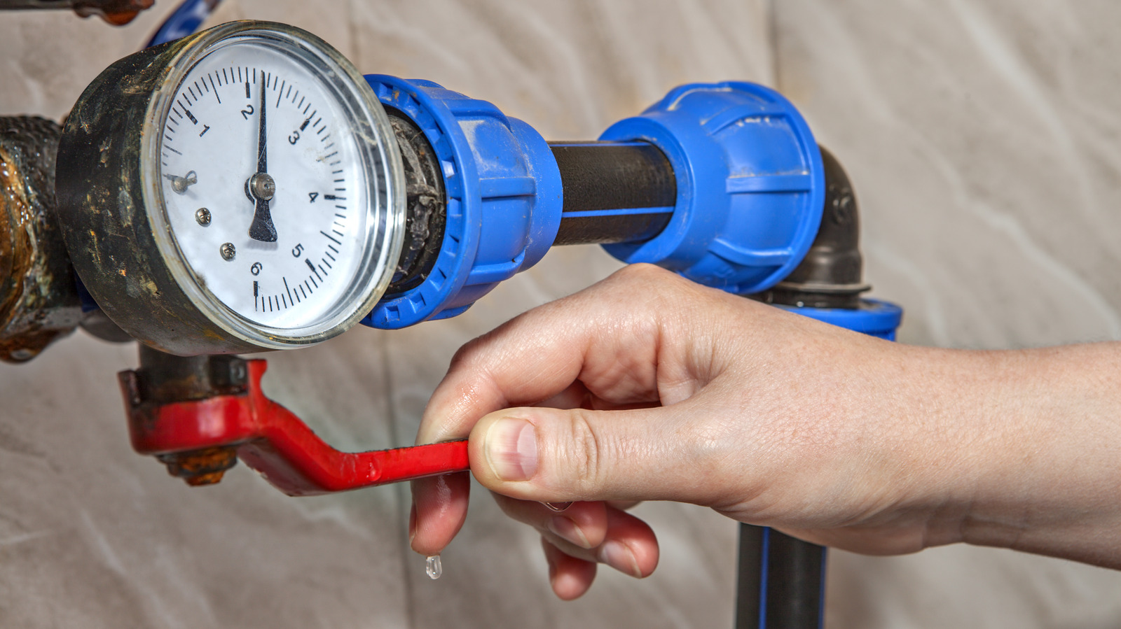 How To Locate Your House's Main Water Shutoff Valve