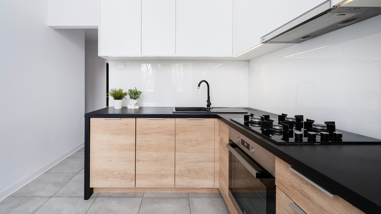Small kitchen with little room for a table