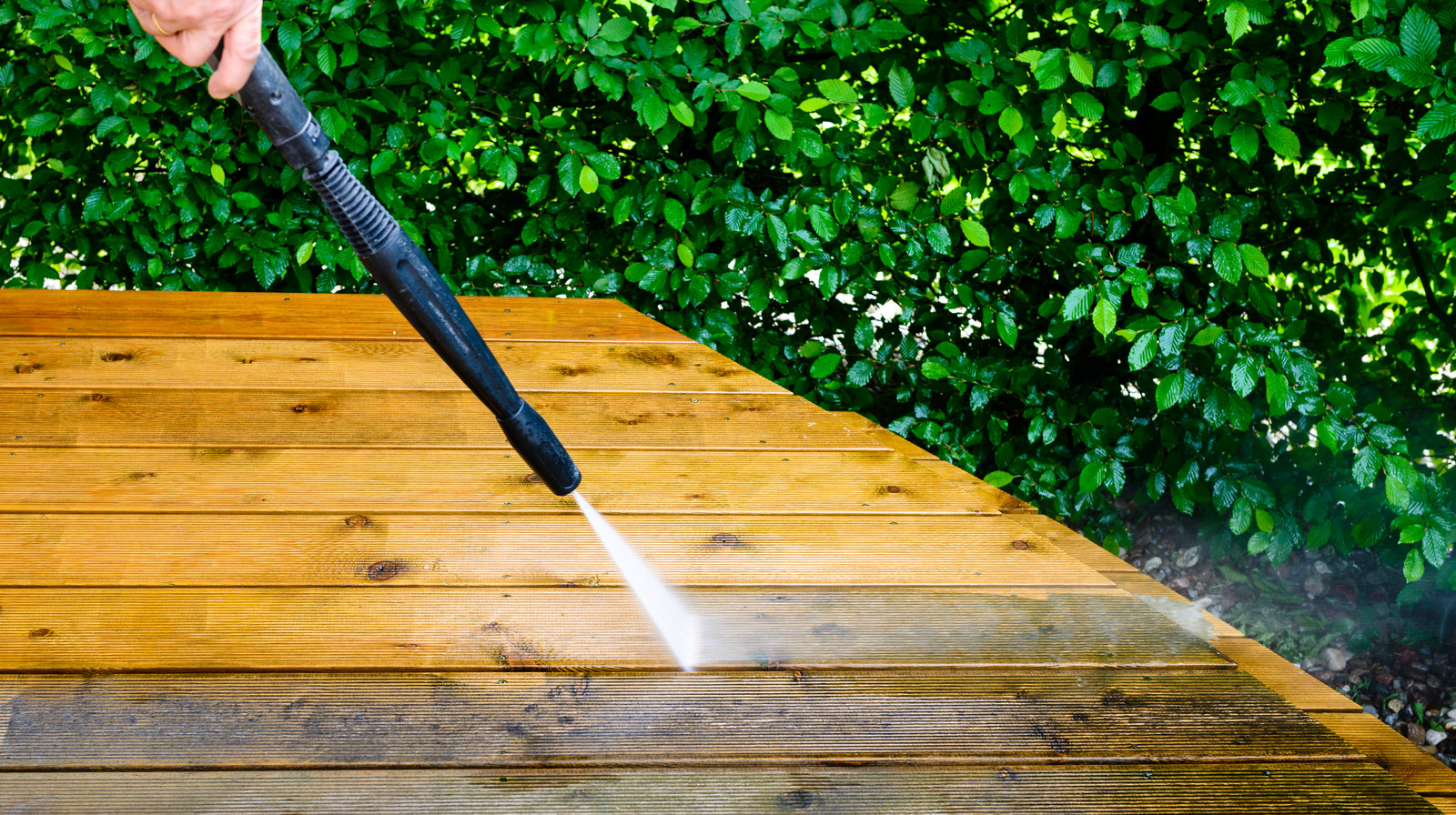 How To Prep Before Power Washing Your Deck