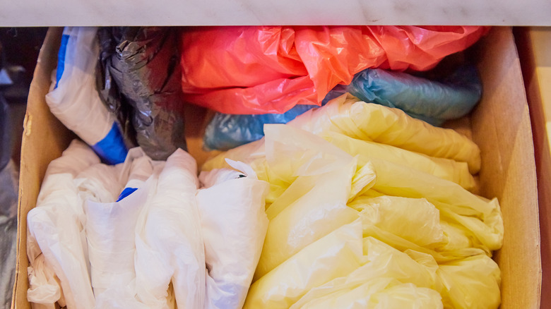Triangle folded plastic bags