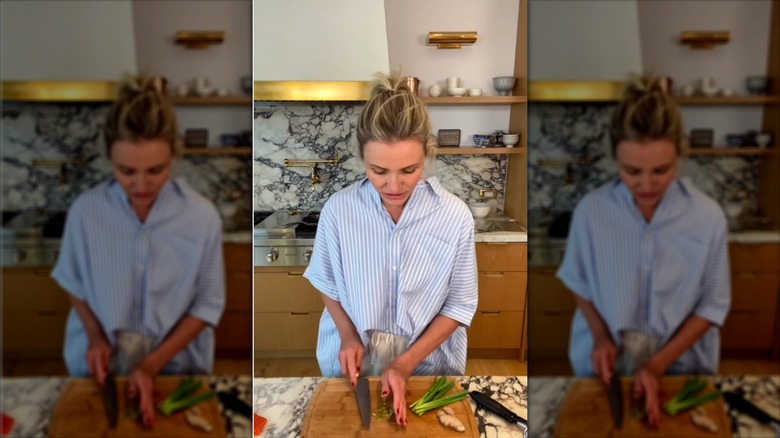 Cameron Diaz in kitchen