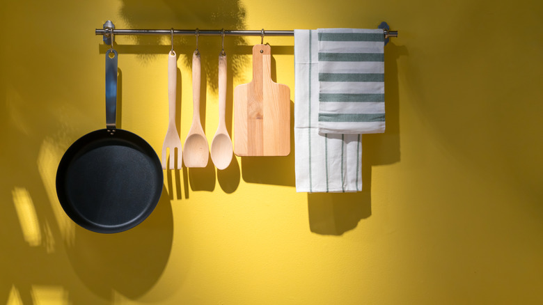 Butter yellow kitchen wall color